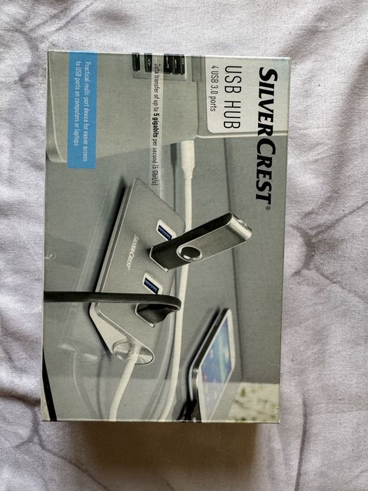 HUB multi USB cu 4 spoturi cu adaptor de alimentare