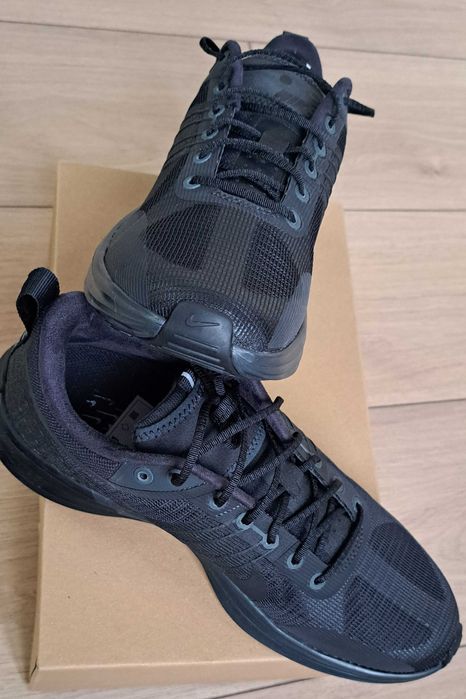 NIKE Lunar Roam нови