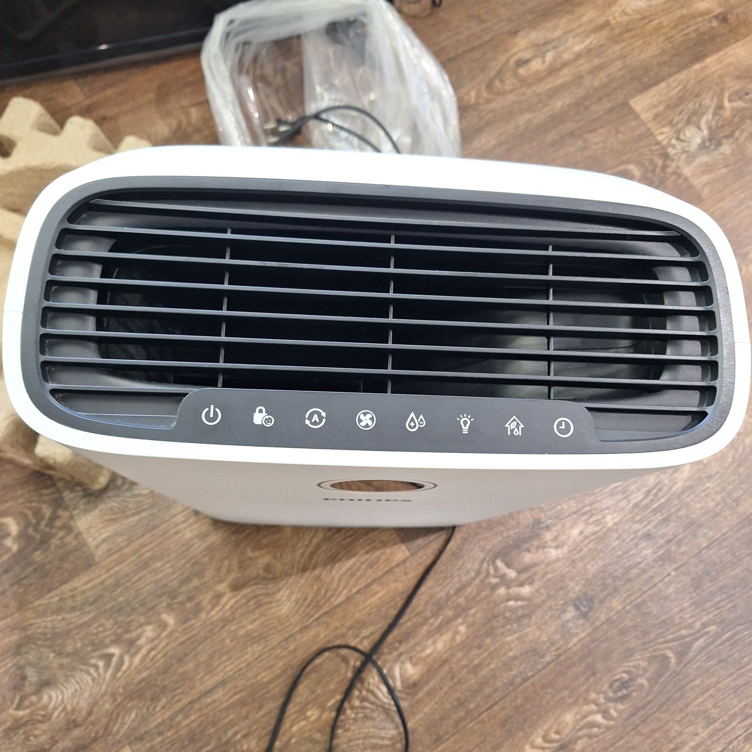 Пречиствател на въздух PHILIPS SERIES 2000 I  2 в 1