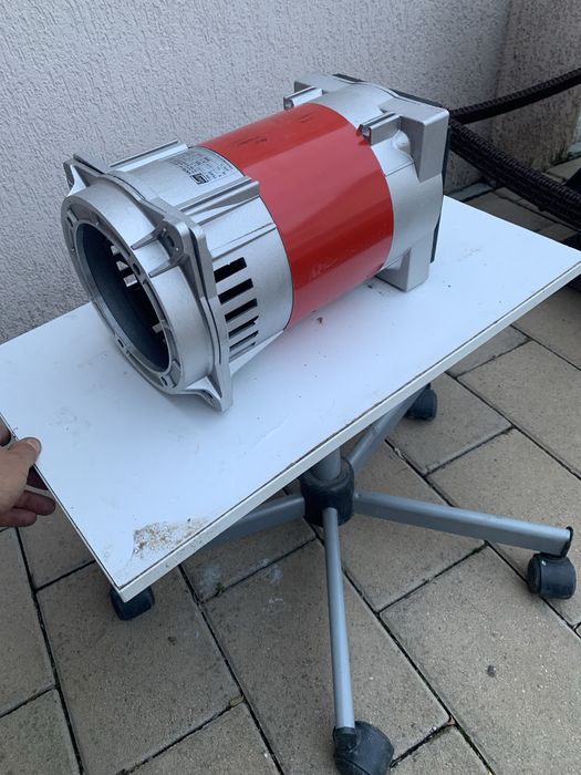 Vand alternatoare pt generatoarede 4,5 Kwa si 3,5Kwa