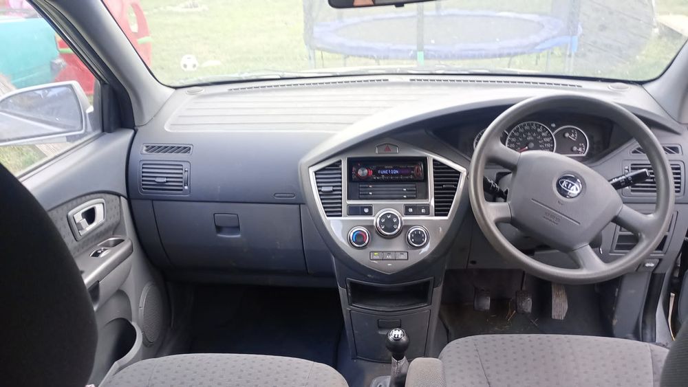 Kia Carens 2005 2.0 diesel