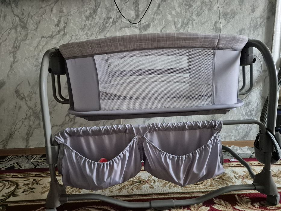 Продам детскую люльку