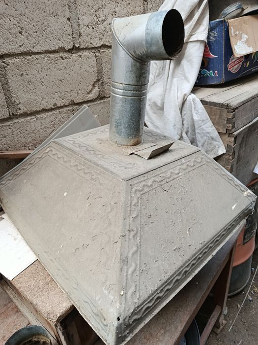 Вытяжка для плиты