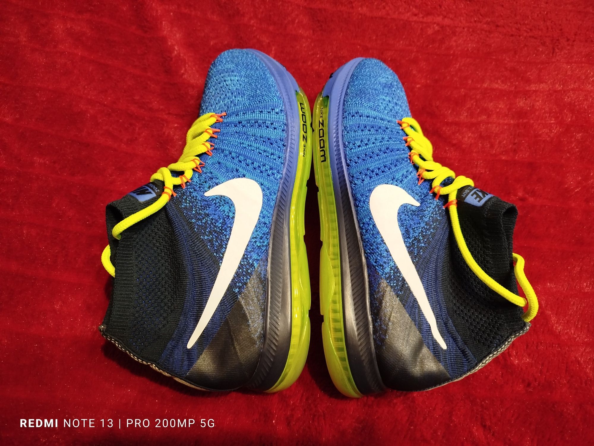 Nike Zoom-маратонки с чорап 39 номер