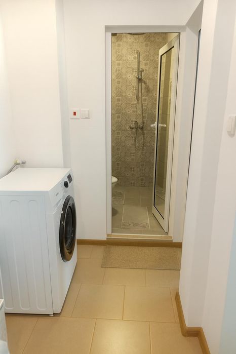 Двустаен апартамент под наем в жк. Тракия