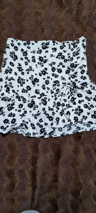 Topuri fete xs si fusta