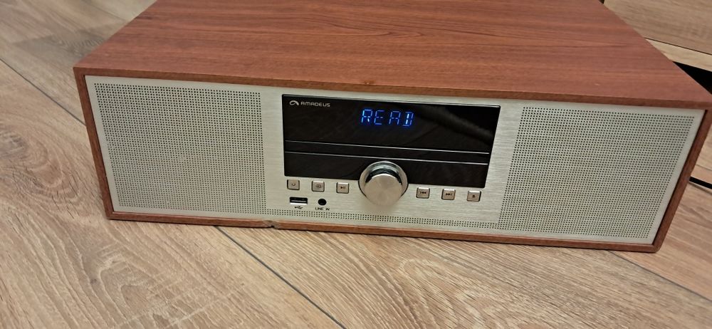 Amadeus Abrilliante 17LW,bluetooth cd,usb,radio fm,dab+,intrare aux