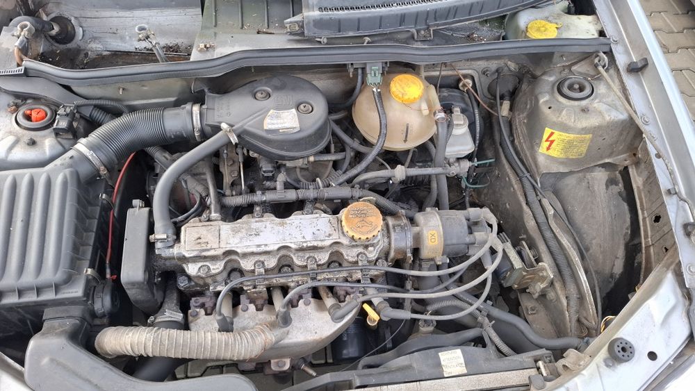 Vand capota ,bara,far Opel Corsa