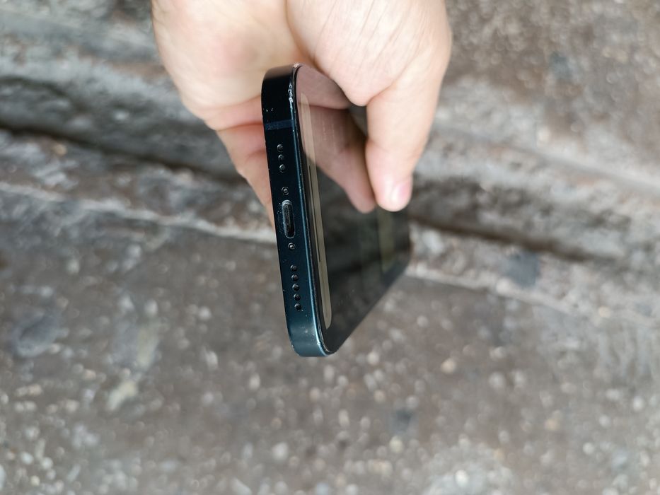 iPhone 13  sotiladi
