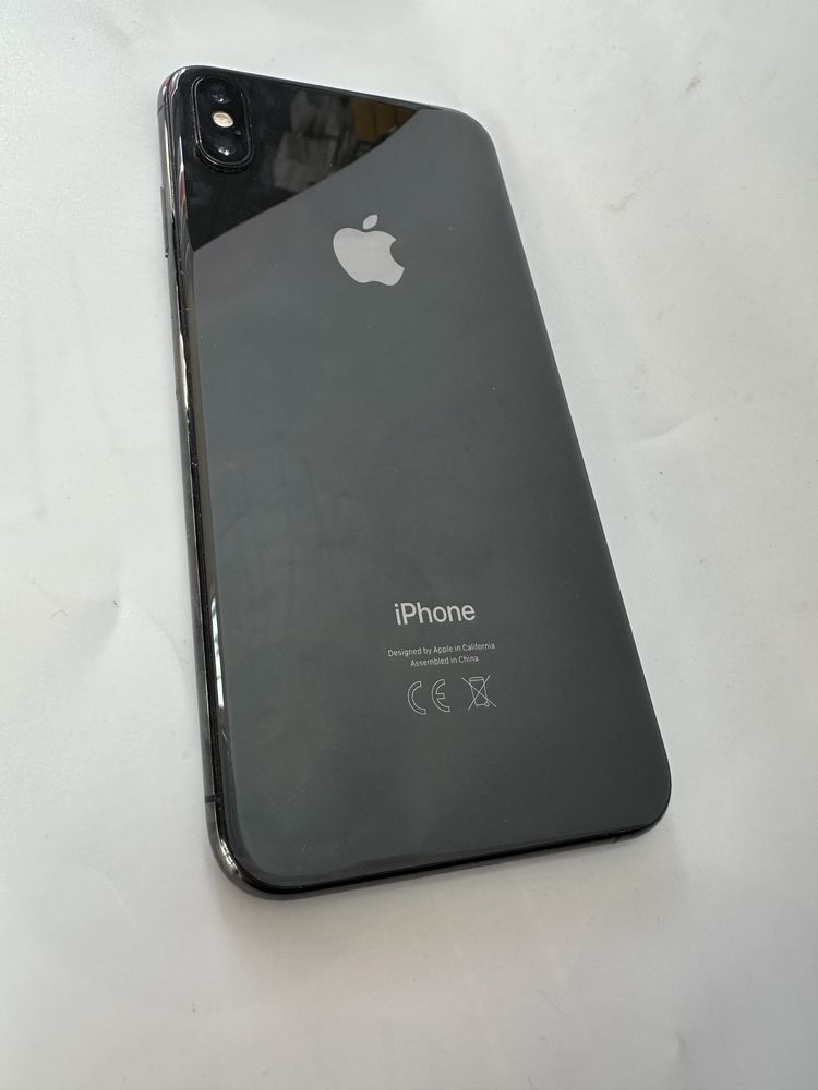 iPhone XS Max 64gb - отличен