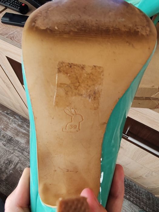 Дамски високи обувки