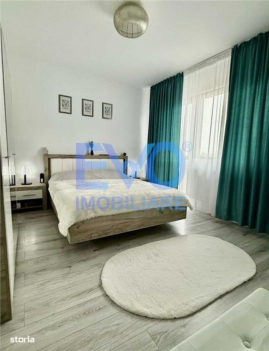 De vanzare, apartament 2 camere, etajul 2 din 3, loc de parcare, Valea