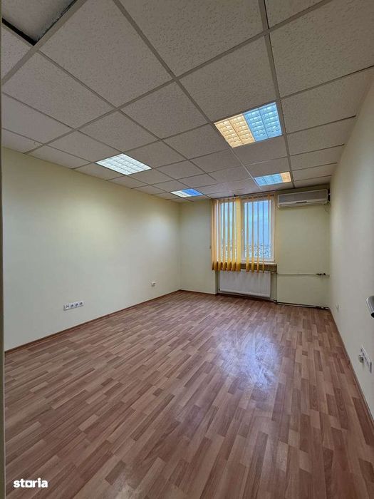 Apartament cu 4 camere in zona Piata Victoriei-Iancu de Hunedoara