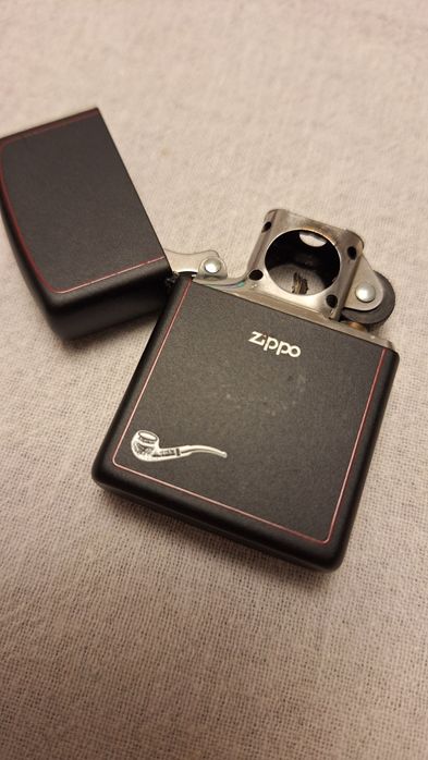 Zippo запалка за лула