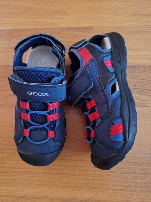Vând sandale copii Geox 28