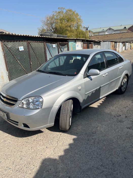 Lacetti 1.8 один хозяин
