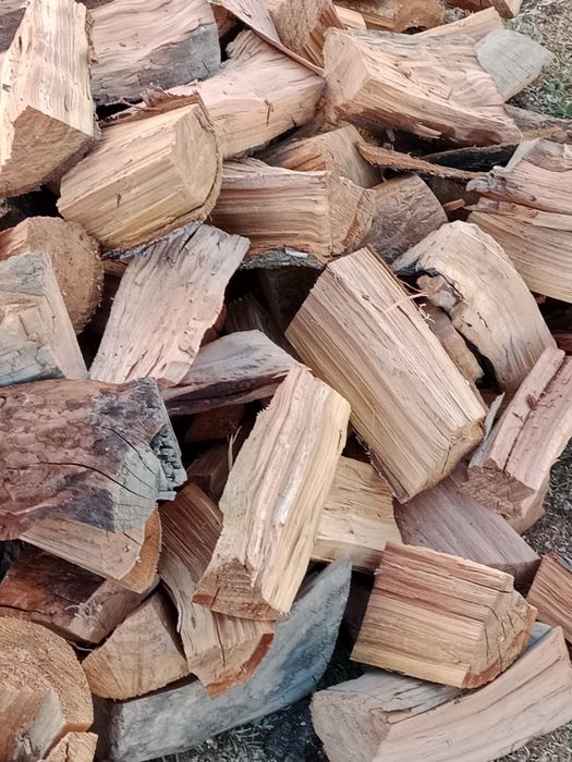 УТИН сотилади копланган мевали дарахтлар утини 15, 20, 25см кесилган