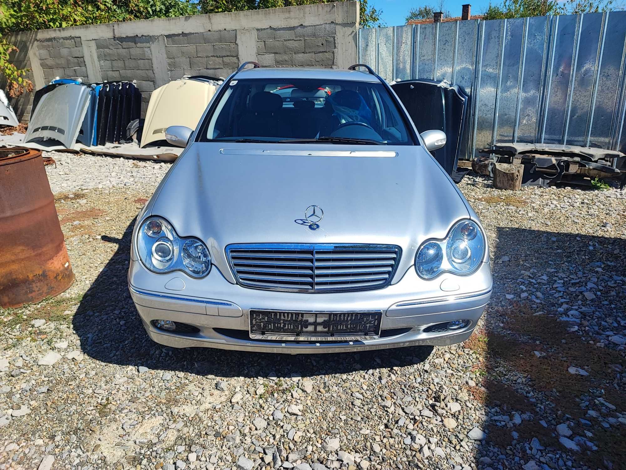 Мерцедес C 320 бензин 218 коня W203 На Части комби 4 matic
