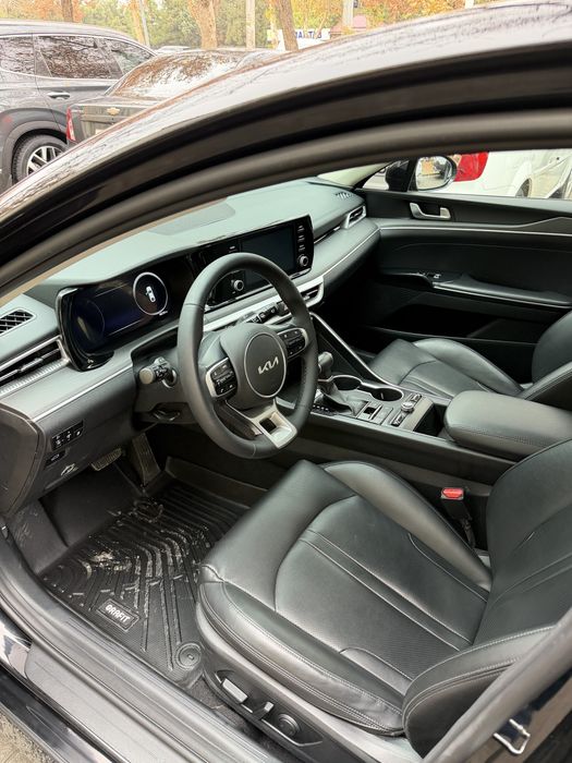 Kia k5 full bez luk 6poz. Toza