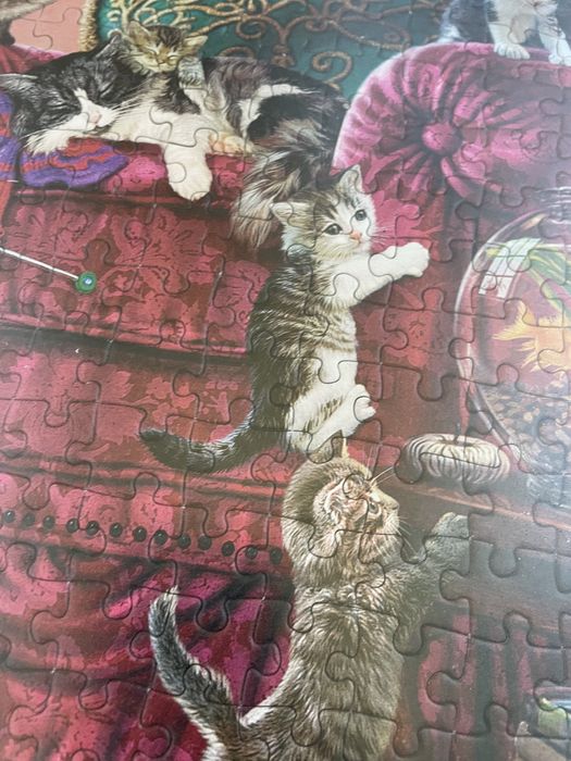 Vand 2 buc puzzle inramat 300 piese