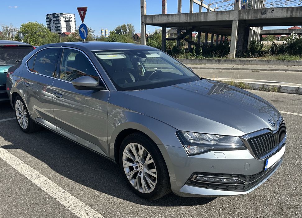 Skoda Superb 1.5 TSI DSG 7 - an fabricatie 2020 pachet Ambition plus