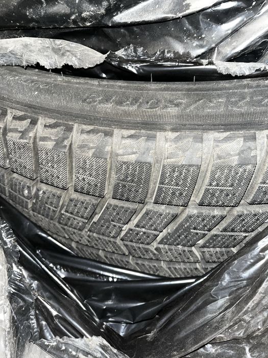 Зимние шины 225/50/18