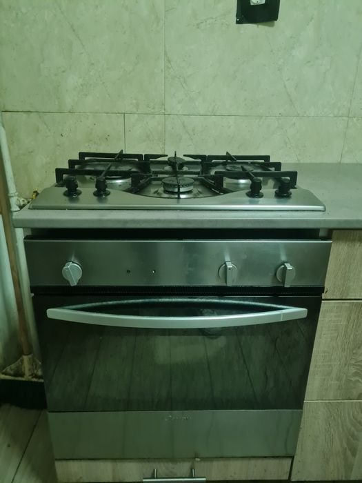 Vând cuptor și plita