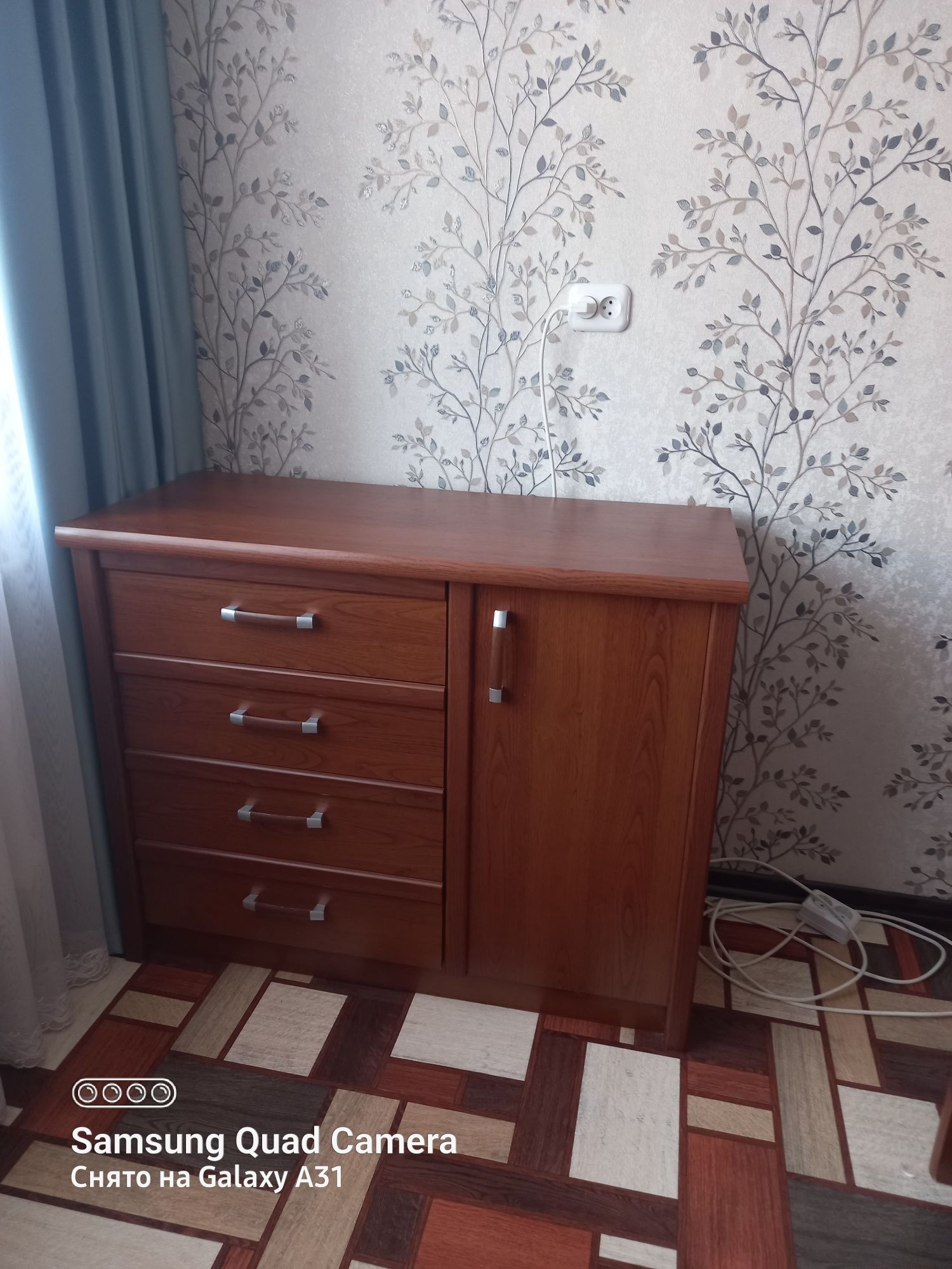 Спальный гарнитур (без матраса)