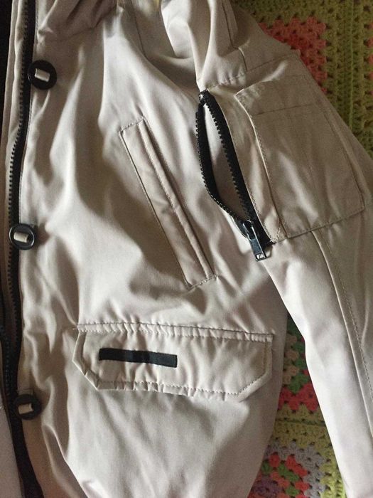 Късо дамско зимно яке тип парка