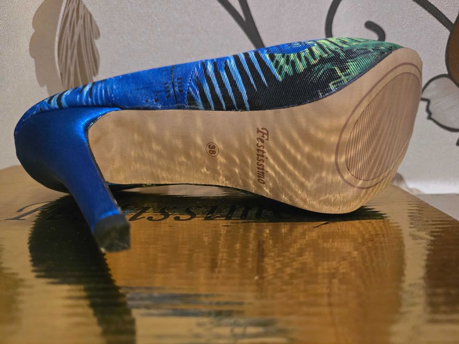 Дамски официални обувки- размер 38