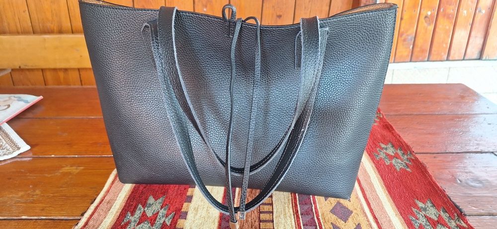 Geanta Guess (noua)