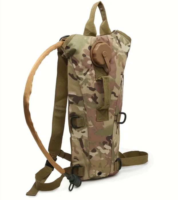 Rucsac usor cu rezervor de apa