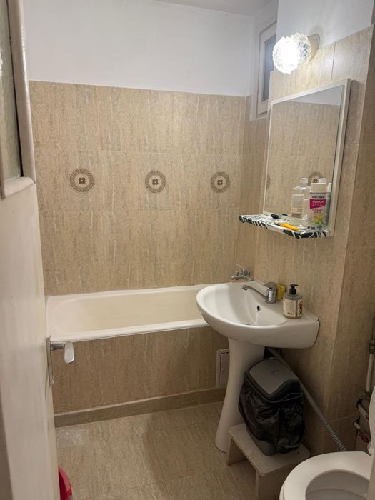 Apartament 3 camere, Dristor metrou,