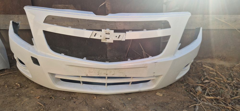 Бампер от кобальтта