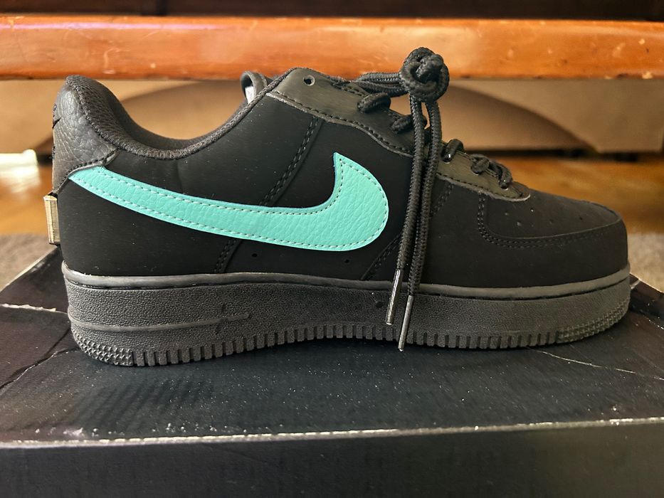 Nike дамски маратонки номер 39