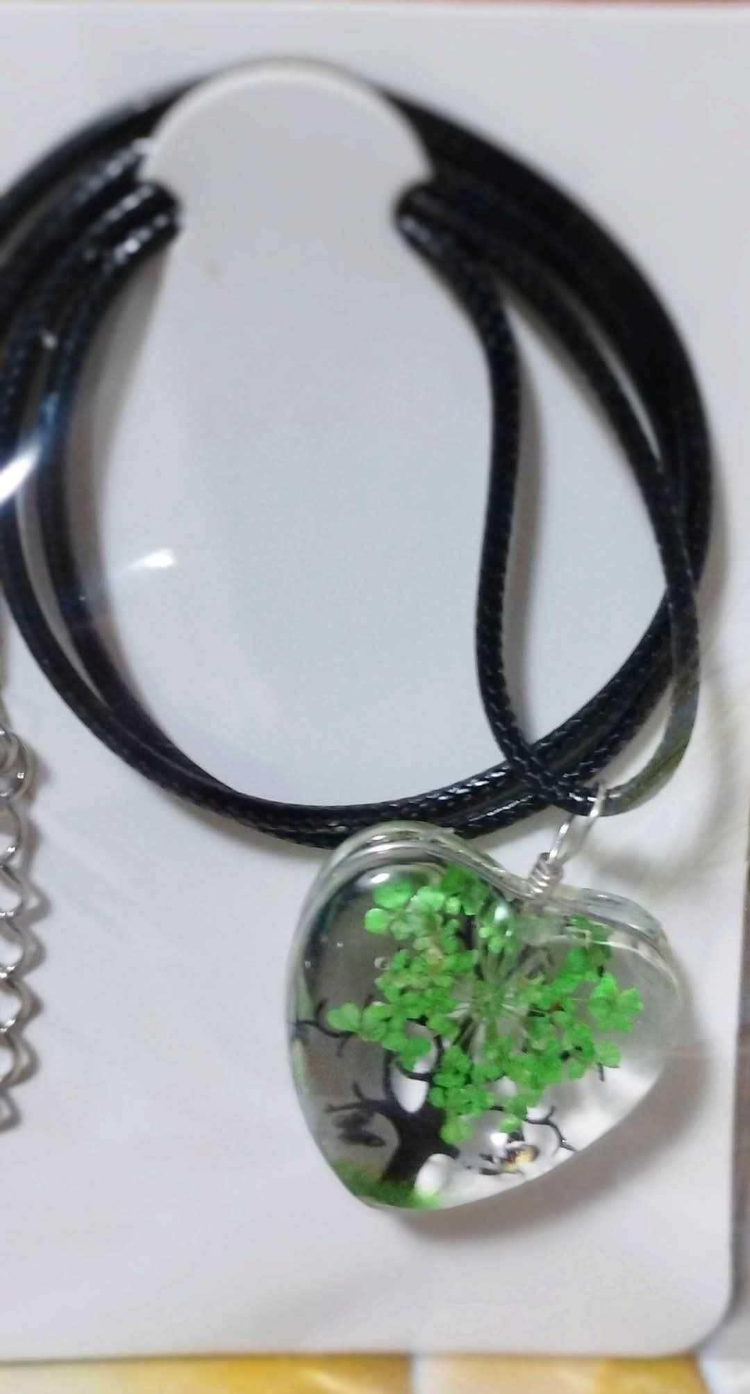 Колие и ключодържател
