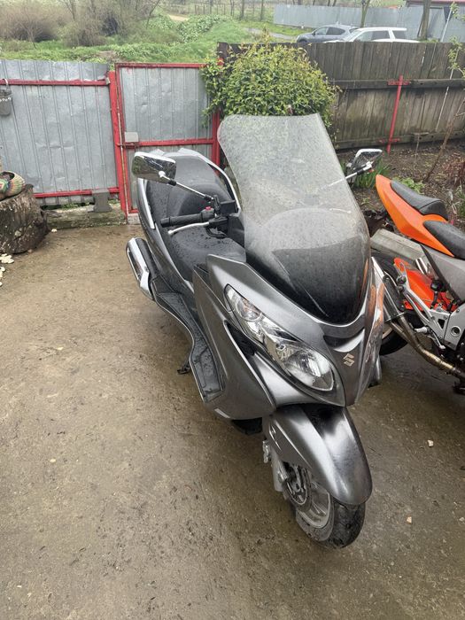 Suzuki  Burgman 400-2009