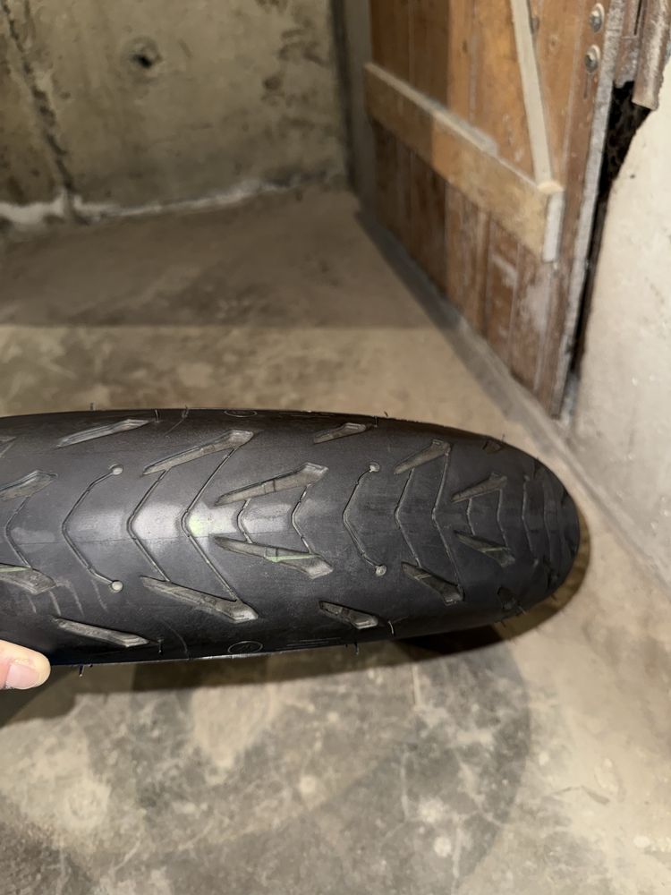 Предна гума за мотор Michelin Road 5  120/70/17