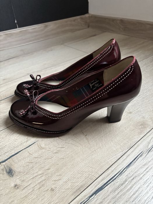 Обувки Clarks 39-40