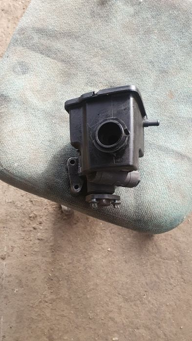 Vând pompa servo sprinter