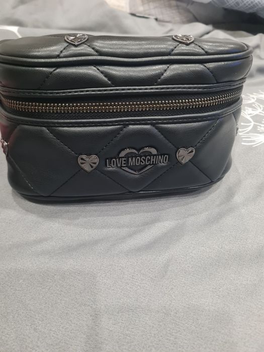 Дамска чанта LOVE MOSCHINO