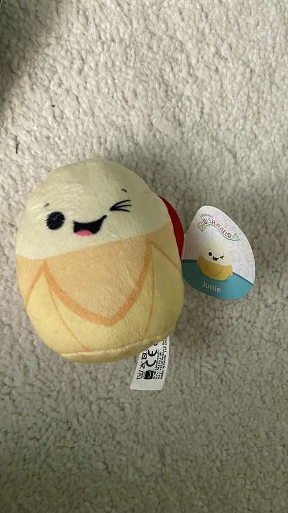 Играчки киндер  kinder surprise mcdonalds paw patrol Squishmallows