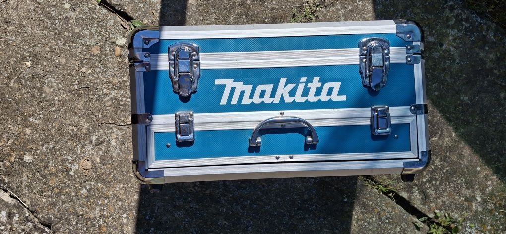 Алуминиеви куфари Макита