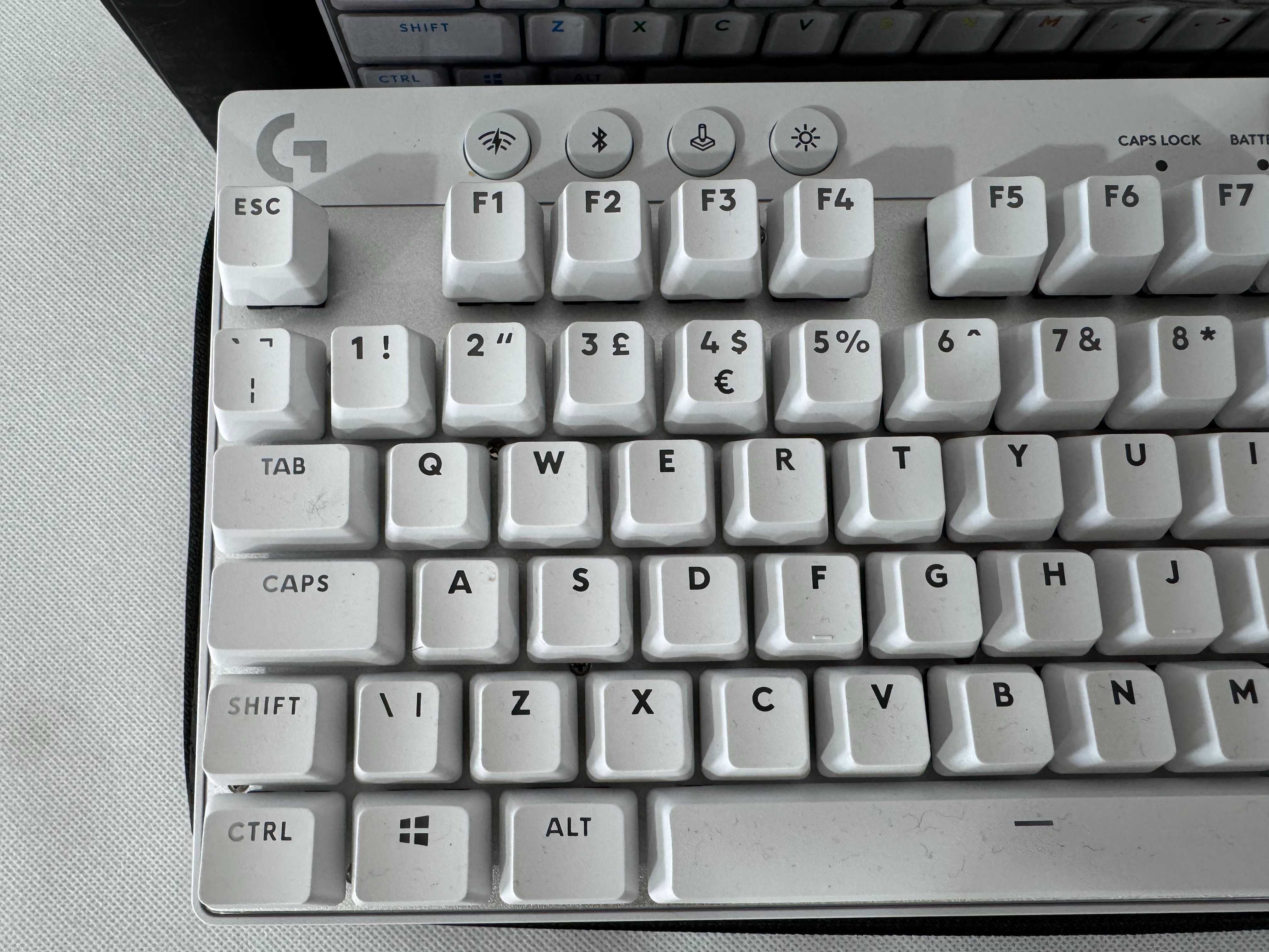 Kлавиатура Геймърска  Logitech Pro X TKL White Lightspeed
