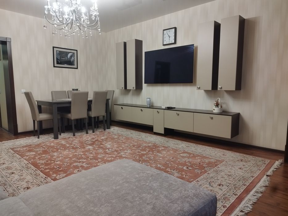 3-комнатная квартира, метро "Ойбек" (ул. Афросиаб)..