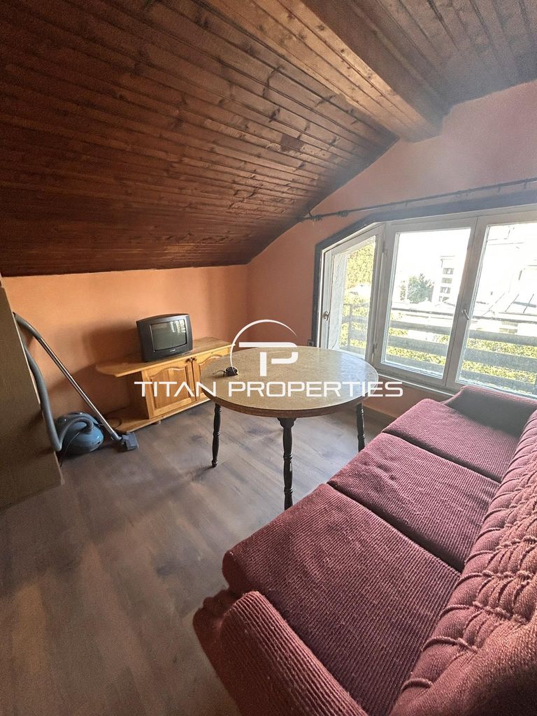 Дава се под наем Етаж от къща в Варна, м-т Траката - 75 кв.м за 400 € - Снимка #7