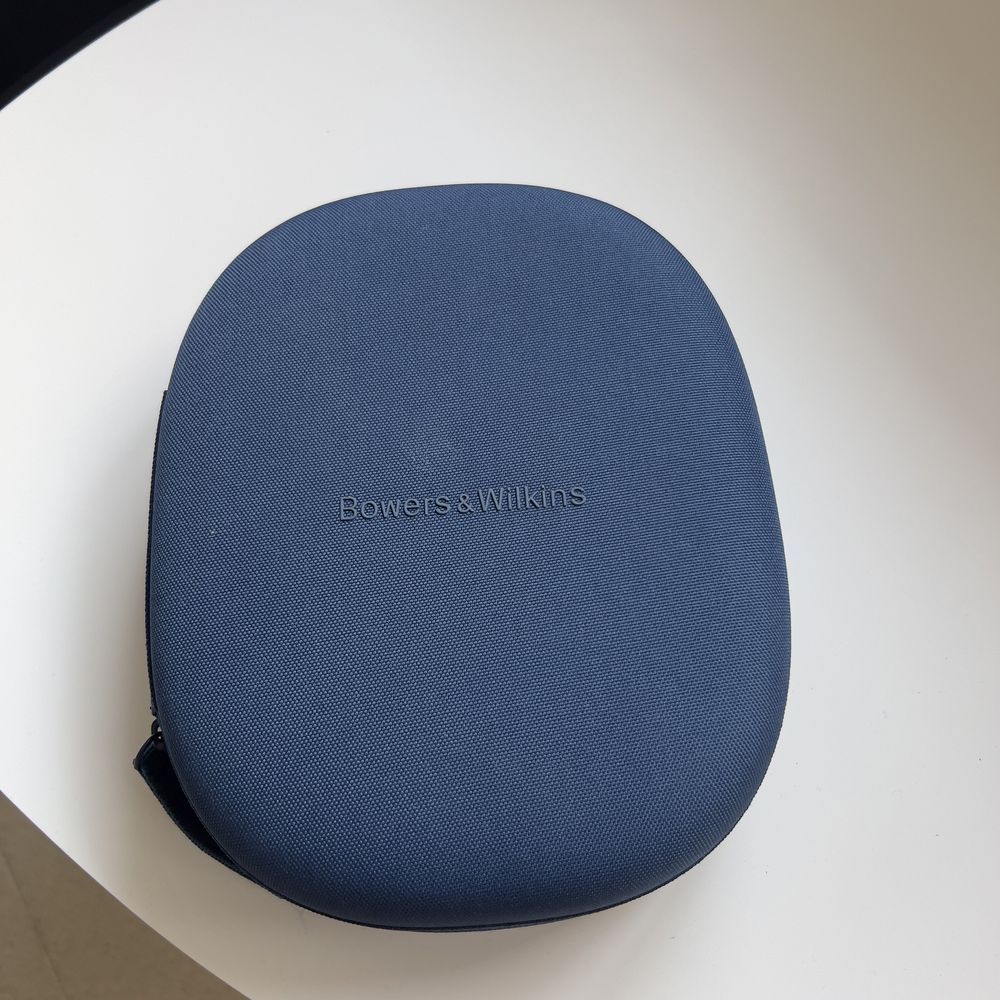 Слущалки Bowers&Wilkins
