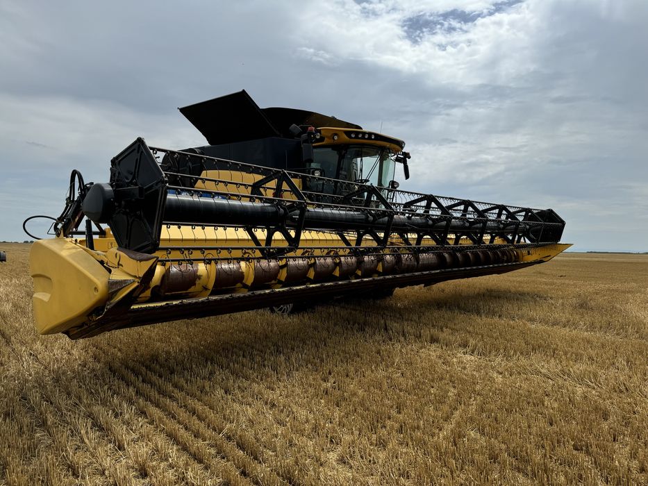 New Holland CR 10.90