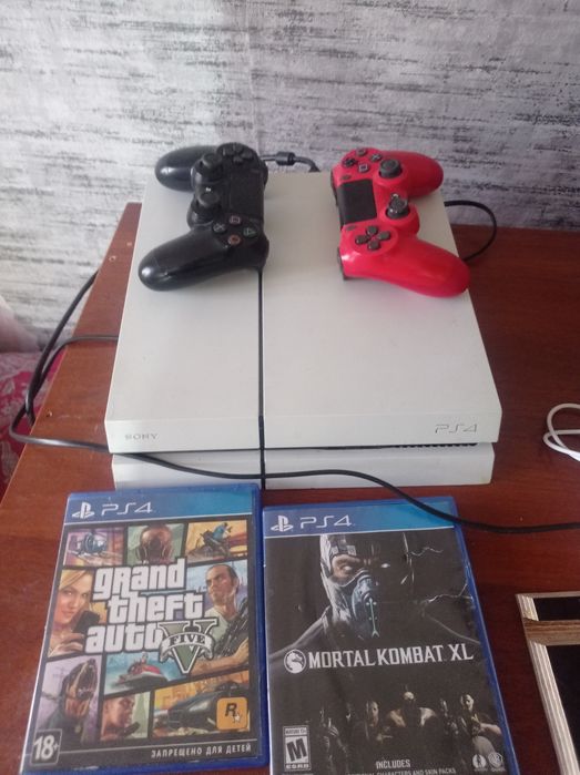 Сони плейстейшн sony playstation 4 два джойстика 500гб