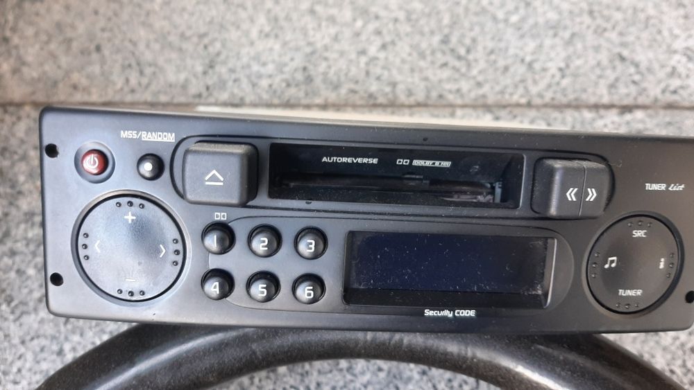 Volan și casetofon  Renault